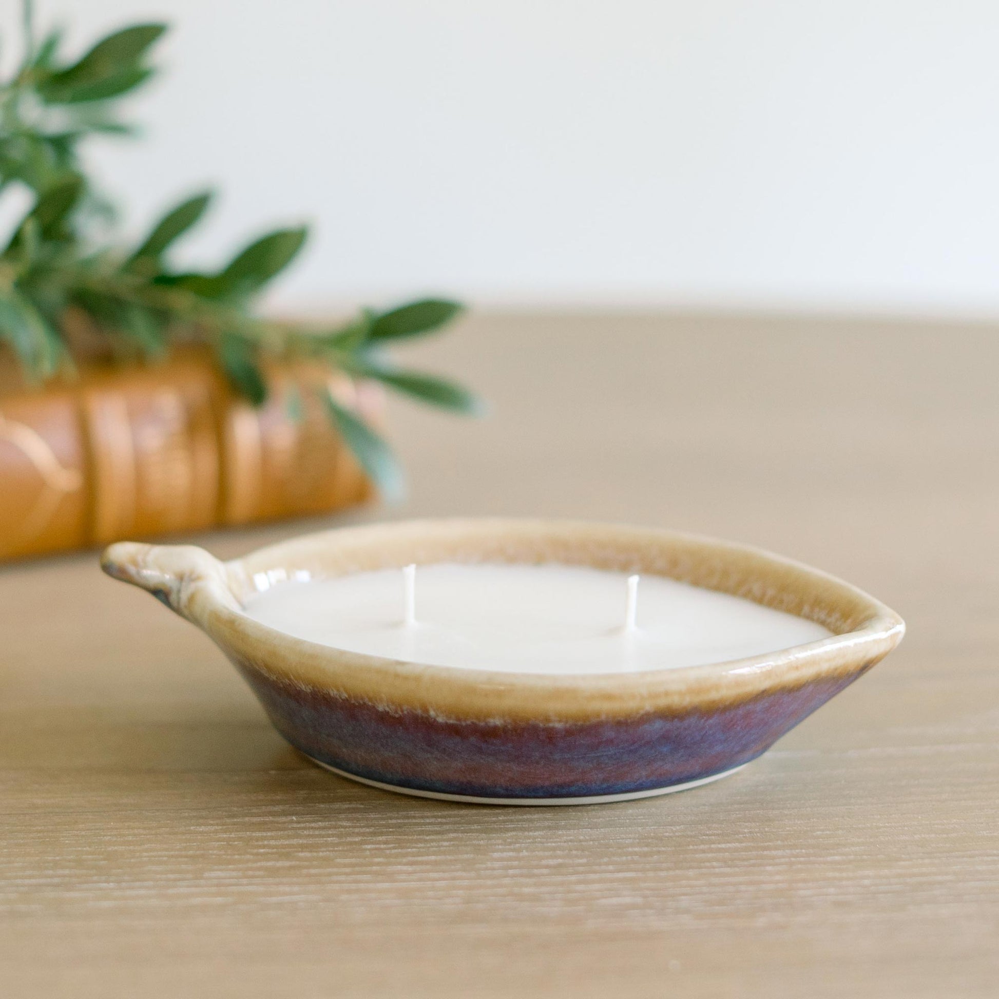Limited Edition Leaf Dish Lilac Candle in Purple Glaze, by Olyssia Designs LLC  in US
