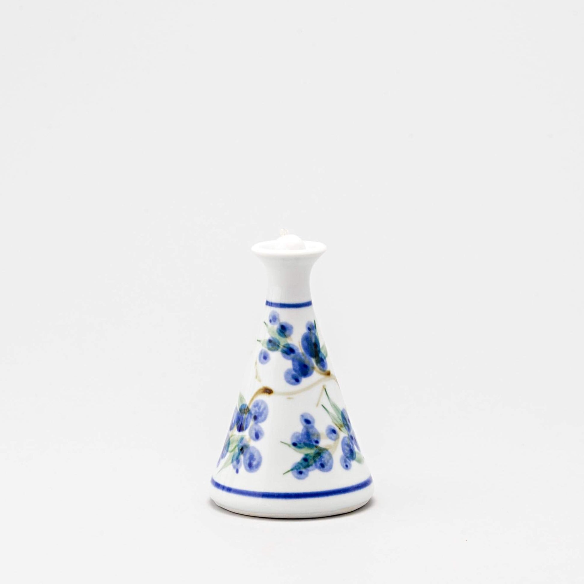 Handmade Pottery Oil Candle in Blueberry pattern made by Olyssia Designs LLC  in US