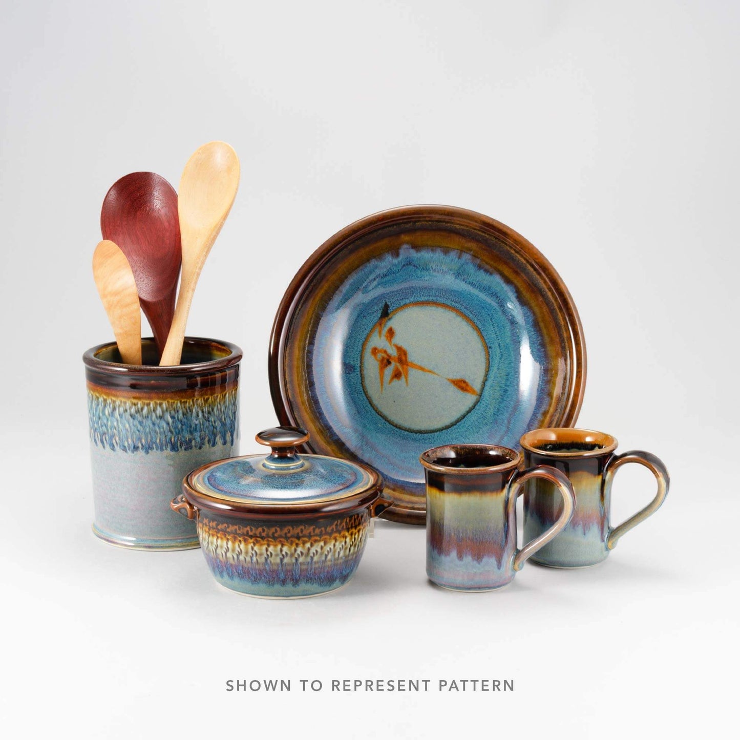 Handmade Pottery Small Chip & Dip in Purple Hamada pattern made by Olyssia Designs LLC in US