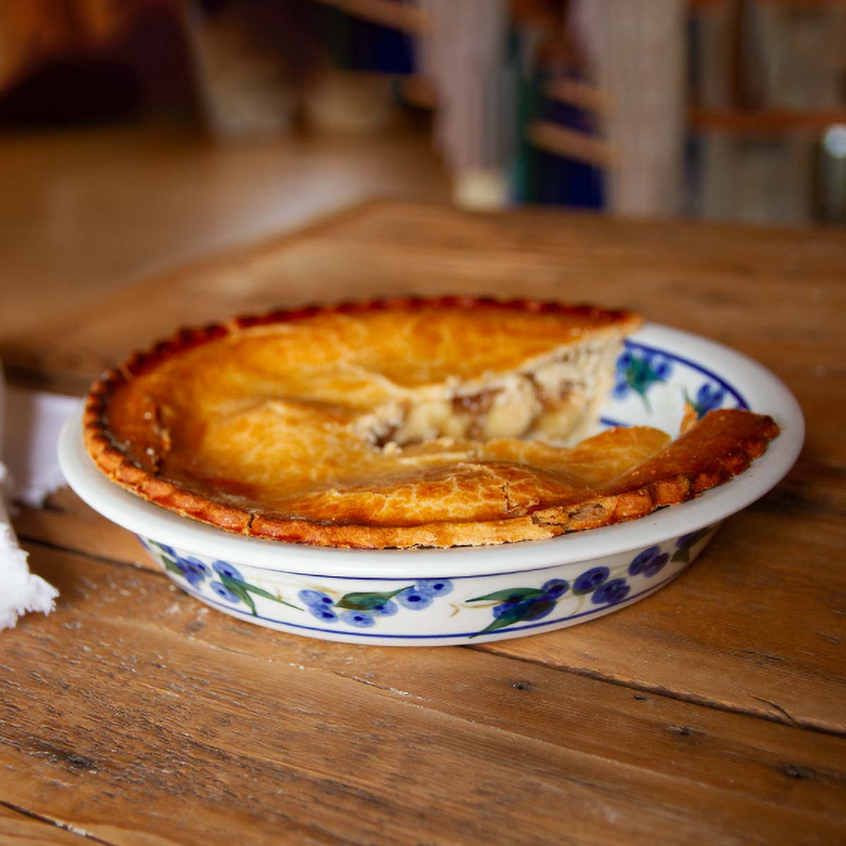 Handmade Pottery Pie Plate made by Olyssia Designs LLC in US