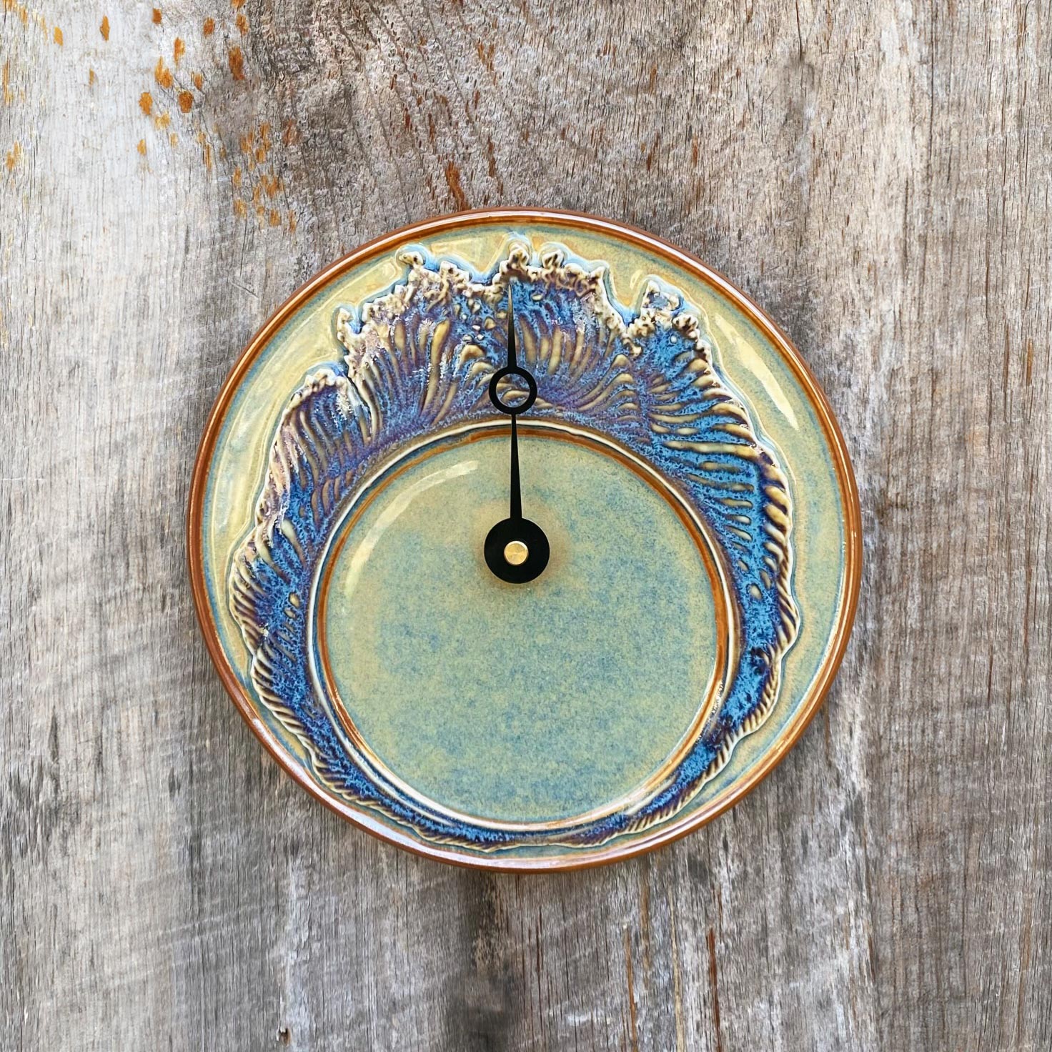 Handmade Pottery Tide Clock in Dune Grass pattern made by Olyssia Designs LLC  in US