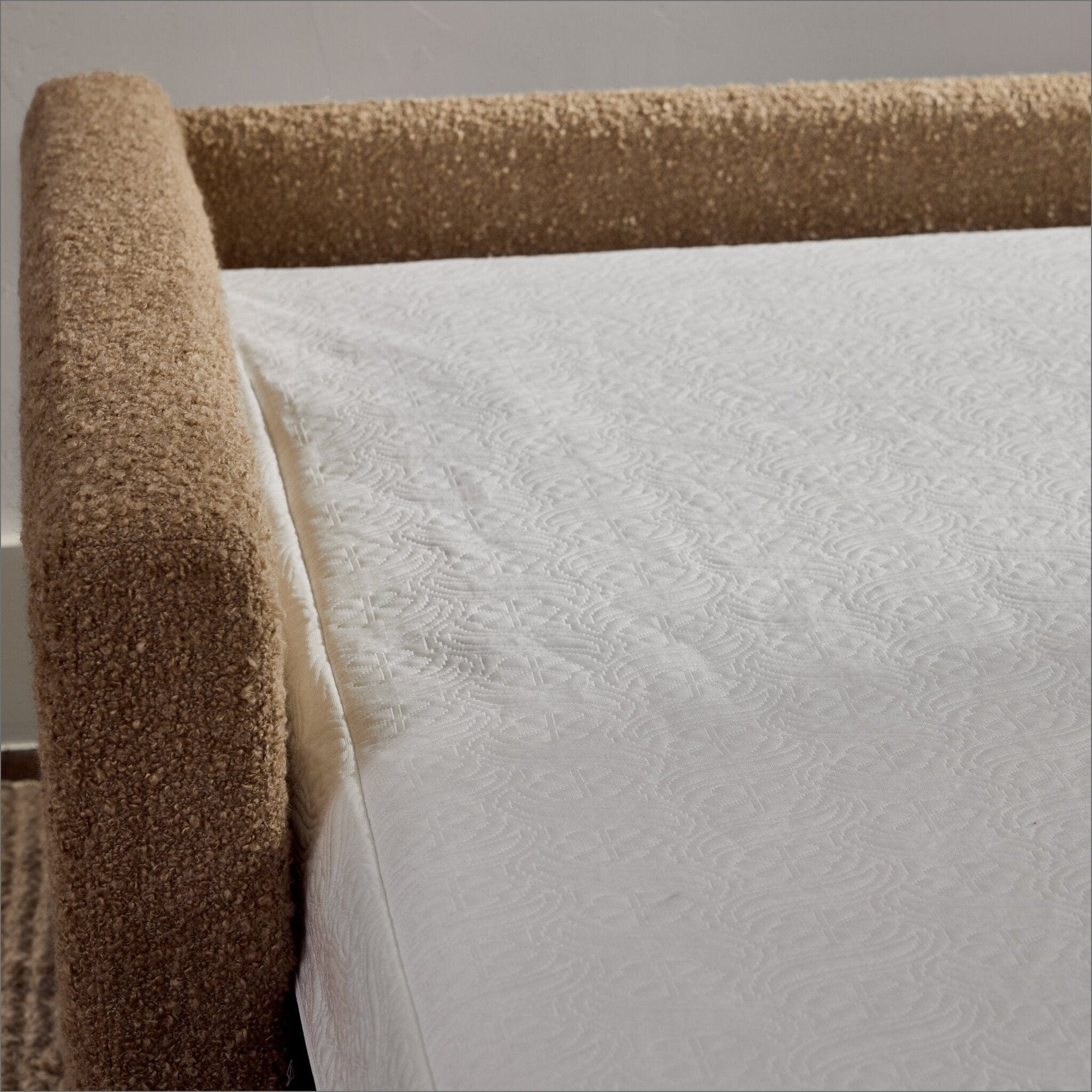 American Leather Palmer Comfort Sleeper Silver