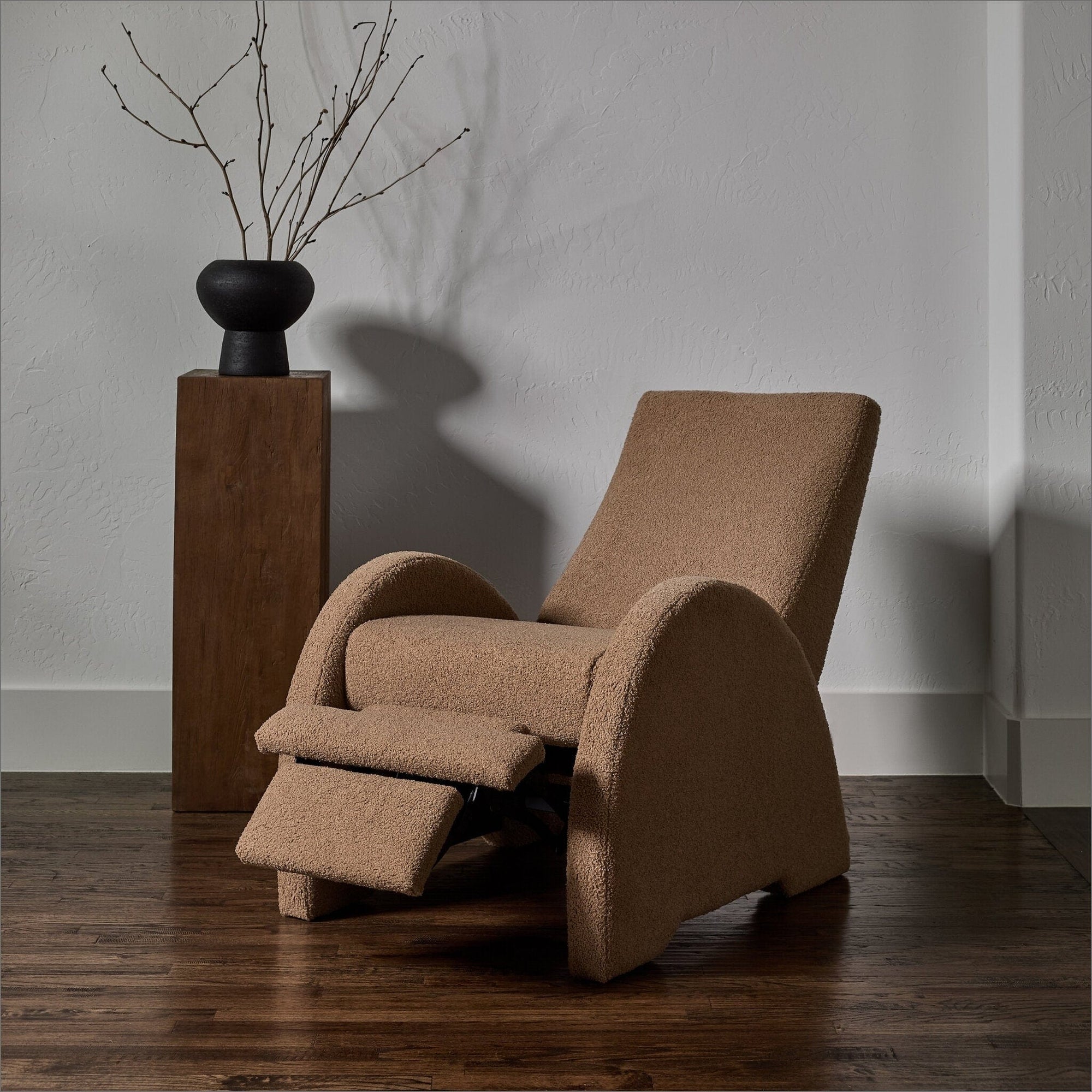 American Leather Zephyr Re-Invented Recliner