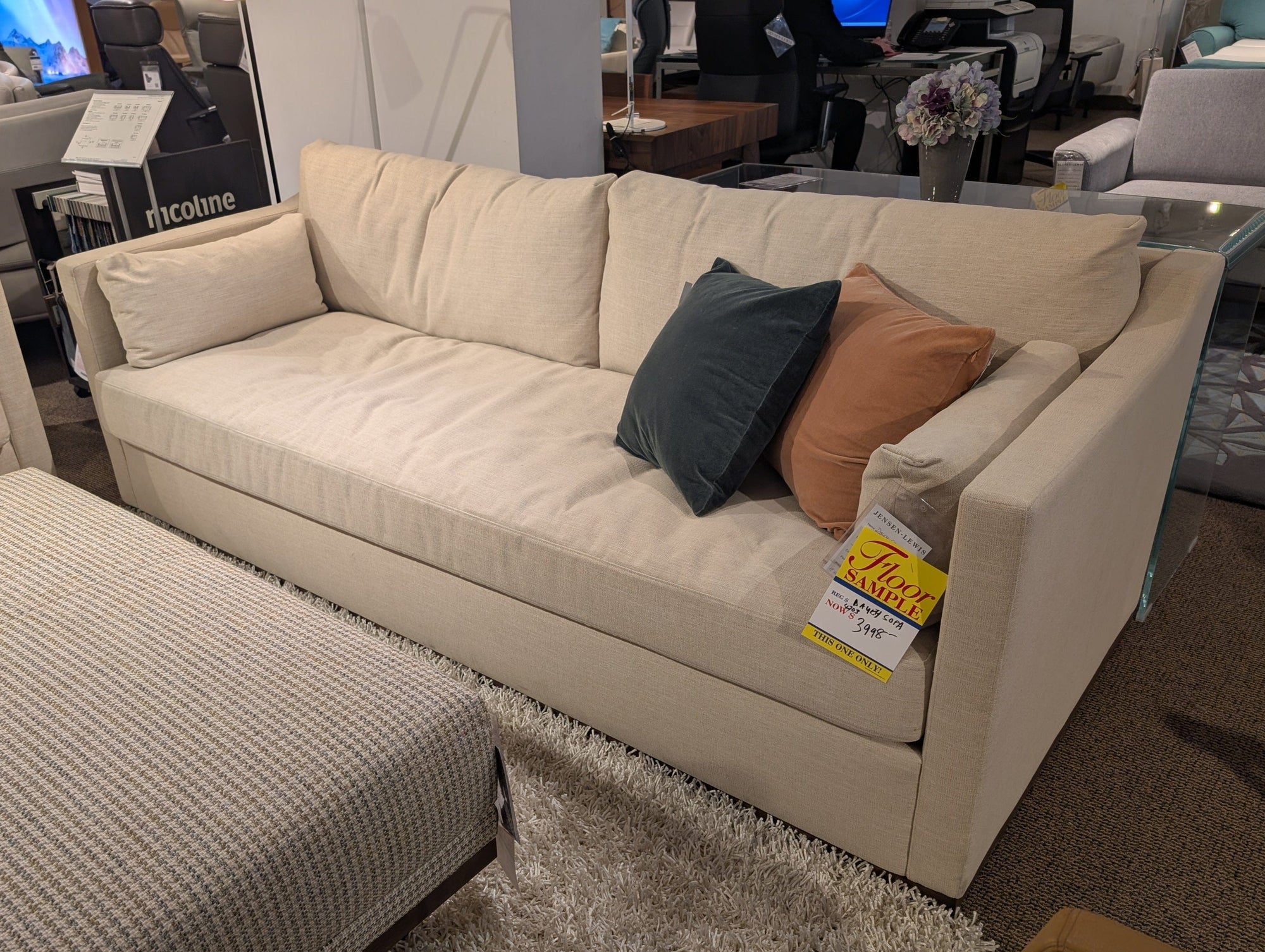 CYMO FURNITURE American Leather Daley Sofa